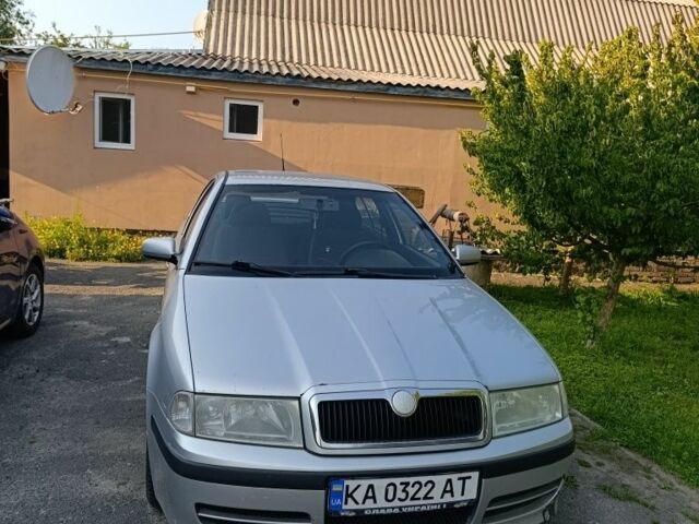 Сірий Шкода Октавія, об'ємом двигуна 1.8 л та пробігом 400 тис. км за 3500 $, фото 1 на Automoto.ua