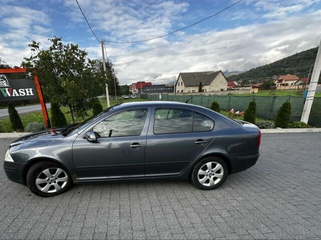 Серый Шкода Октавия, объемом двигателя 2 л и пробегом 350 тыс. км за 6000 $, фото 1 на Automoto.ua