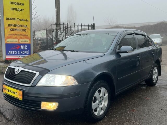 Сірий Шкода Октавія, об'ємом двигуна 2 л та пробігом 232 тис. км за 5900 $, фото 1 на Automoto.ua