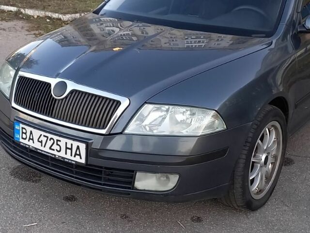 Серый Шкода Октавия, объемом двигателя 1.6 л и пробегом 240 тыс. км за 5700 $, фото 1 на Automoto.ua