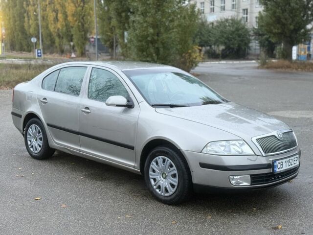 Серый Шкода Октавия, объемом двигателя 1.6 л и пробегом 265 тыс. км за 4196 $, фото 1 на Automoto.ua