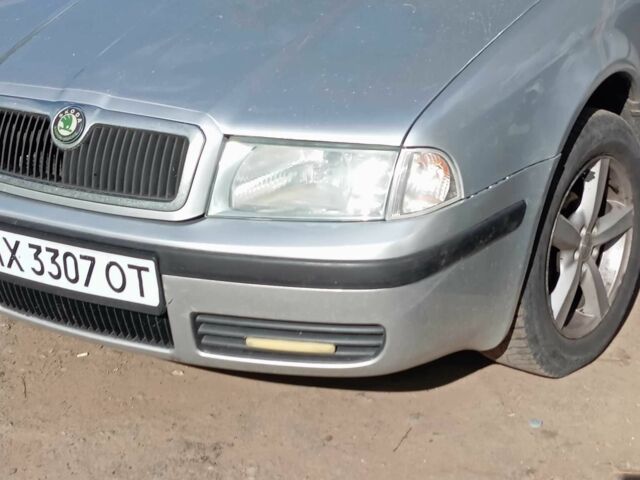 Серый Шкода Октавия, объемом двигателя 1.6 л и пробегом 220 тыс. км за 4508 $, фото 1 на Automoto.ua
