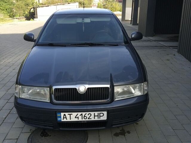 Шкода Октавия 2010 в Долине на Automoto.ua Серый Шкода Октавия, объемом двигателя 1.6 л и пробегом 329 тыс. км за 5650 $, фото 1 на Automoto.ua