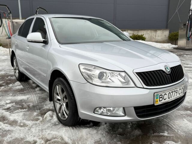 Серый Шкода Октавия, объемом двигателя 1.6 л и пробегом 109 тыс. км за 9000 $, фото 1 на Automoto.ua