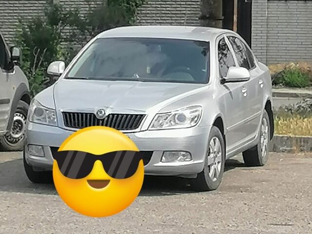 Серый Шкода Октавия, объемом двигателя 1.8 л и пробегом 216 тыс. км за 7038 $, фото 1 на Automoto.ua