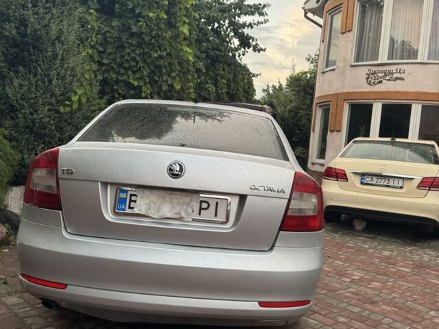Серый Шкода Октавия, объемом двигателя 1.6 л и пробегом 260 тыс. км за 7419 $, фото 1 на Automoto.ua
