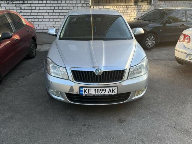 Серый Шкода Октавия, объемом двигателя 1.8 л и пробегом 300 тыс. км за 7000 $, фото 1 на Automoto.ua
