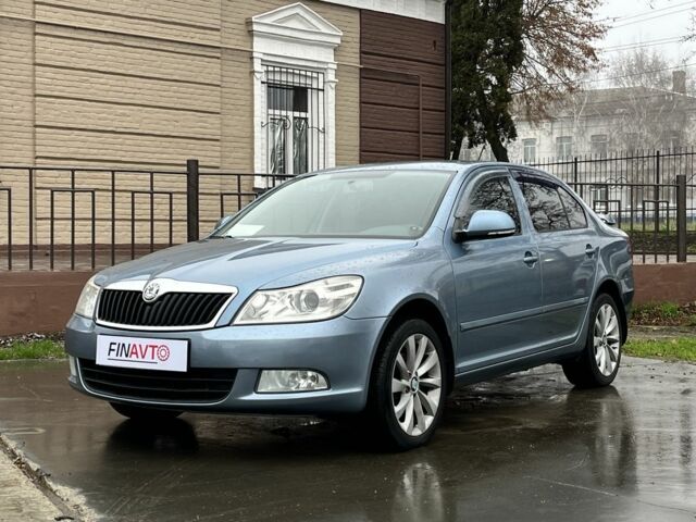 Серый Шкода Октавия, объемом двигателя 1.8 л и пробегом 280 тыс. км за 7900 $, фото 1 на Automoto.ua