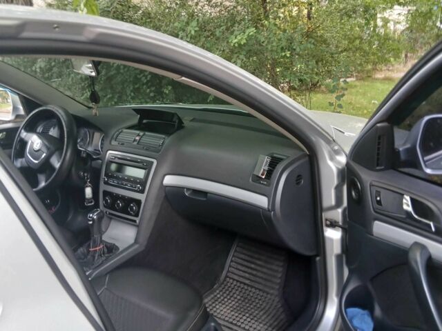 Сірий Шкода Октавія, об'ємом двигуна 1.9 л та пробігом 280 тис. км за 8999 $, фото 1 на Automoto.ua