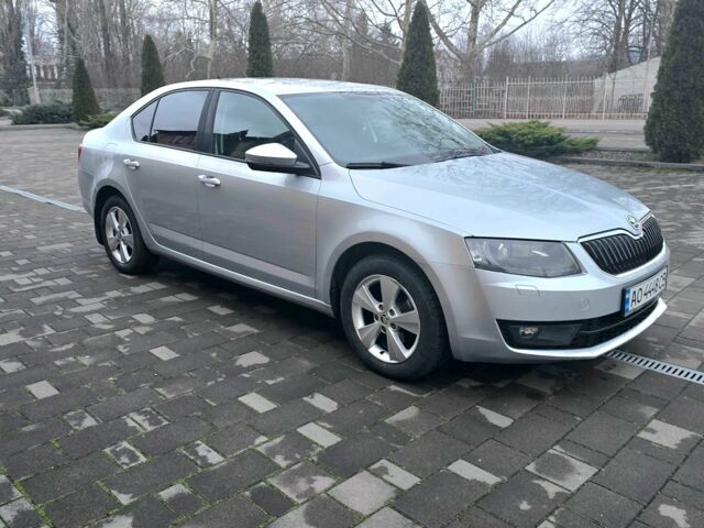 Серый Шкода Октавия, объемом двигателя 1.6 л и пробегом 230 тыс. км за 11900 $, фото 1 на Automoto.ua