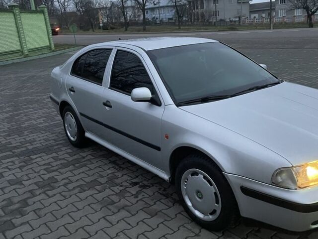 Серый Шкода Октавия, объемом двигателя 1.9 л и пробегом 380 тыс. км за 3500 $, фото 1 на Automoto.ua