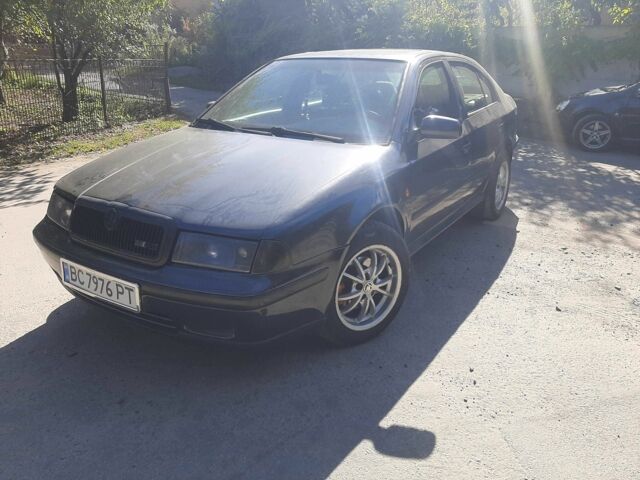 Сірий Шкода Октавія, об'ємом двигуна 1.8 л та пробігом 330 тис. км за 2555 $, фото 1 на Automoto.ua