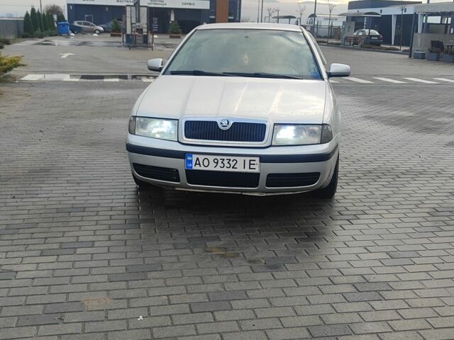 Серый Шкода Октавия, объемом двигателя 1.9 л и пробегом 350 тыс. км за 3600 $, фото 1 на Automoto.ua