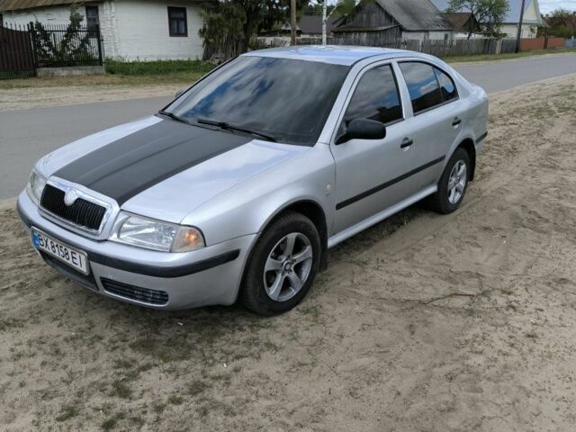Сірий Шкода Октавія, об'ємом двигуна 1.6 л та пробігом 340 тис. км за 3250 $, фото 1 на Automoto.ua