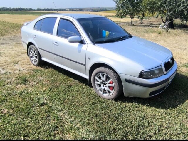 Сірий Шкода Октавія, об'ємом двигуна 2 л та пробігом 400 тис. км за 1600 $, фото 1 на Automoto.ua
