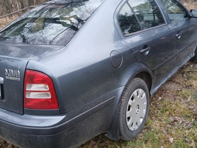 Сірий Шкода Октавія, об'ємом двигуна 0 л та пробігом 400 тис. км за 2300 $, фото 1 на Automoto.ua