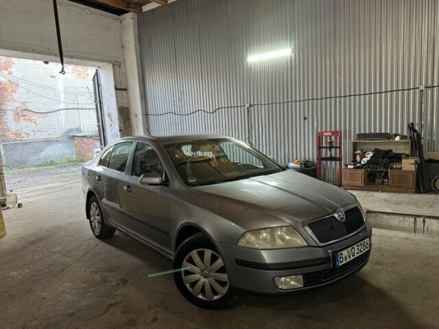 Серый Шкода Октавия, объемом двигателя 1.9 л и пробегом 200 тыс. км за 2800 $, фото 1 на Automoto.ua