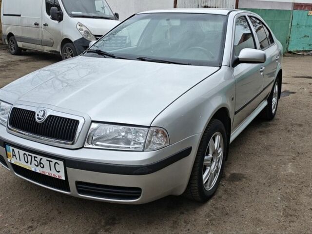 Серый Шкода Октавия, объемом двигателя 1.6 л и пробегом 189 тыс. км за 4000 $, фото 1 на Automoto.ua