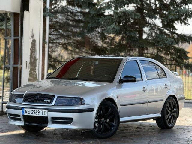 Серый Шкода Октавия, объемом двигателя 1.8 л и пробегом 193 тыс. км за 5700 $, фото 1 на Automoto.ua