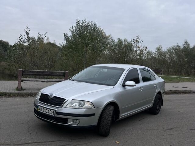 Сірий Шкода Октавія, об'ємом двигуна 2 л та пробігом 237 тис. км за 4700 $, фото 1 на Automoto.ua