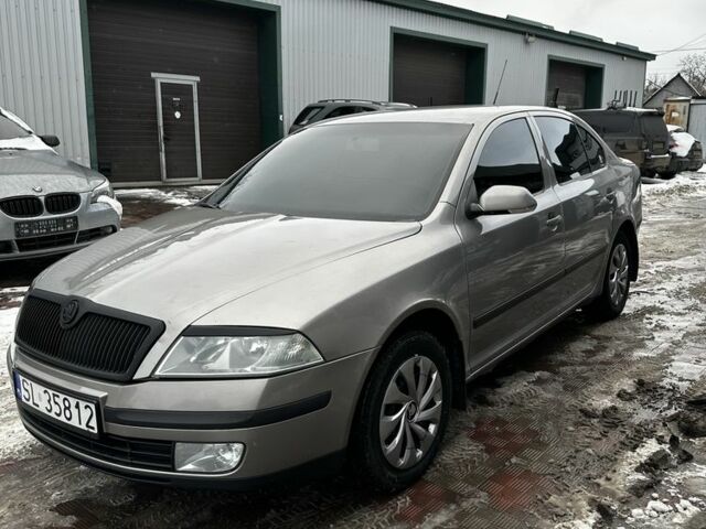Серый Шкода Октавия, объемом двигателя 1.9 л и пробегом 280 тыс. км за 3500 $, фото 1 на Automoto.ua