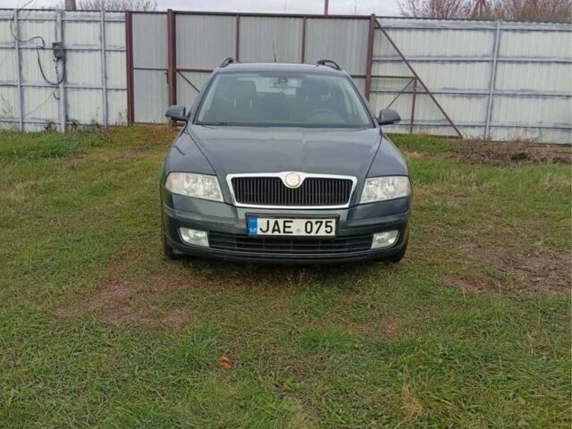 Шкода Октавія 2008 у Києві на Automoto.ua Сірий Шкода Октавія, об'ємом двигуна 0 л та пробігом 310 тис. км за 2600 $, фото 1 на Automoto.ua