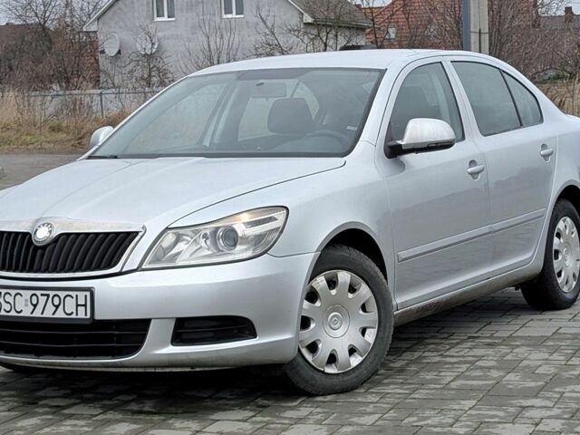 Серый Шкода Октавия, объемом двигателя 0 л и пробегом 281 тыс. км за 3734 $, фото 1 на Automoto.ua