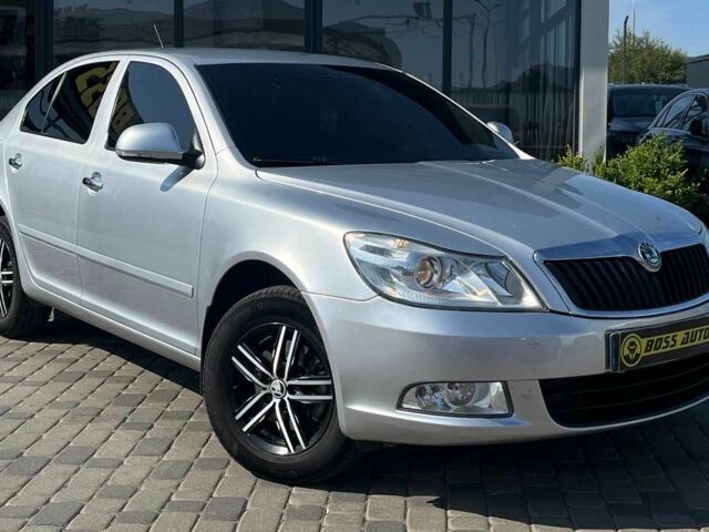 Серый Шкода Октавия, объемом двигателя 1.8 л и пробегом 128 тыс. км за 9200 $, фото 1 на Automoto.ua