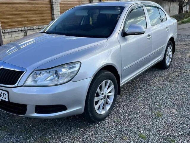 Серый Шкода Октавия, объемом двигателя 1.8 л и пробегом 227 тыс. км за 6250 $, фото 1 на Automoto.ua