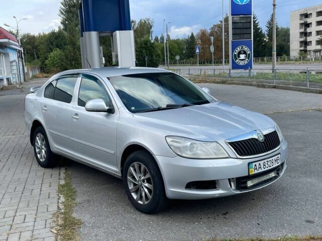 Серый Шкода Октавия, объемом двигателя 1.8 л и пробегом 185 тыс. км за 3700 $, фото 1 на Automoto.ua