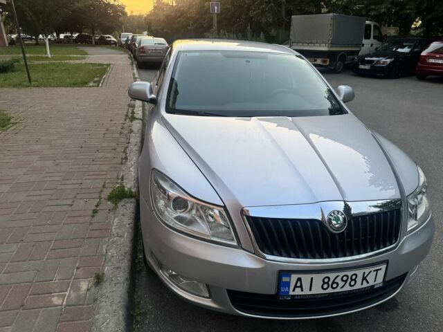 Серый Шкода Октавия, объемом двигателя 1.6 л и пробегом 190 тыс. км за 8500 $, фото 1 на Automoto.ua