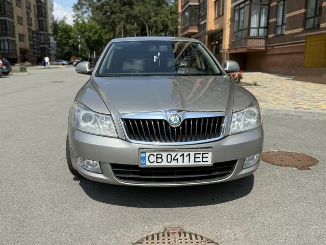 Сірий Шкода Октавія, об'ємом двигуна 1.6 л та пробігом 165 тис. км за 8800 $, фото 1 на Automoto.ua