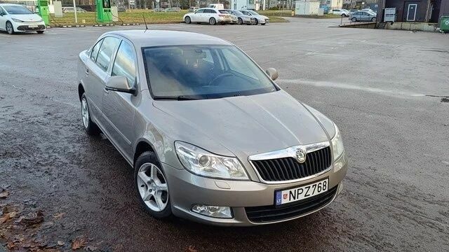 Сірий Шкода Октавія, об'ємом двигуна 1.4 л та пробігом 270 тис. км за 2300 $, фото 1 на Automoto.ua