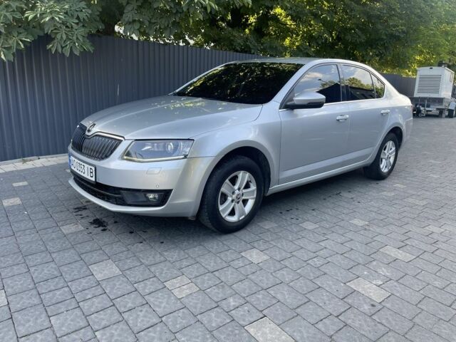 Серый Шкода Октавия, объемом двигателя 1.2 л и пробегом 290 тыс. км за 9000 $, фото 1 на Automoto.ua