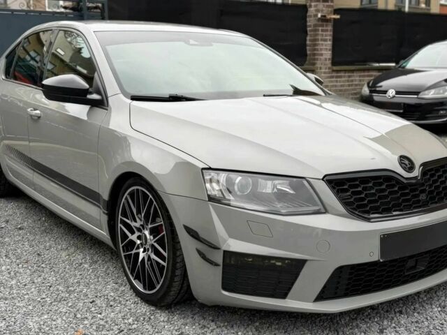 Сірий Шкода Октавія, об'ємом двигуна 2 л та пробігом 76 тис. км за 8900 $, фото 1 на Automoto.ua