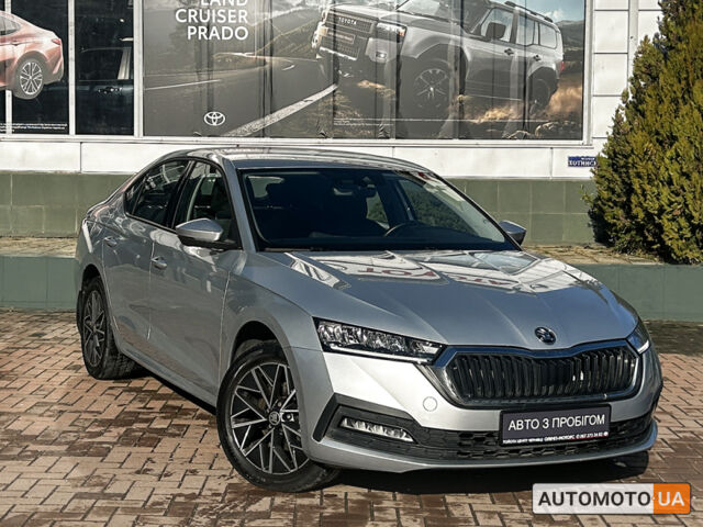 Сірий Шкода Октавія, об'ємом двигуна 1.6 л та пробігом 34 тис. км за 19006 $, фото 1 на Automoto.ua