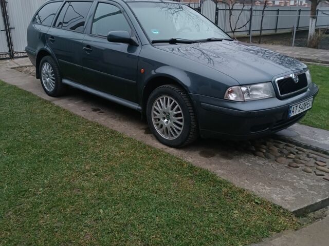 Серый Шкода Октавия, объемом двигателя 1.6 л и пробегом 517 тыс. км за 3000 $, фото 1 на Automoto.ua