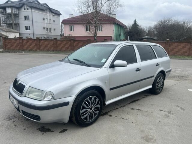 Сірий Шкода Октавія, об'ємом двигуна 1.6 л та пробігом 340 тис. км за 2350 $, фото 1 на Automoto.ua