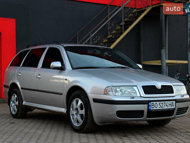 Серый Шкода Октавия, объемом двигателя 1.98 л и пробегом 317 тыс. км за 4000 $, фото 1 на Automoto.ua