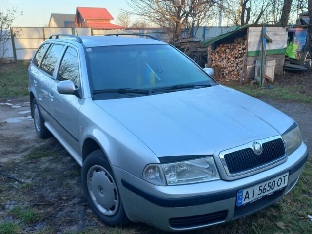 Серый Шкода Октавия, объемом двигателя 1.8 л и пробегом 280 тыс. км за 4800 $, фото 1 на Automoto.ua