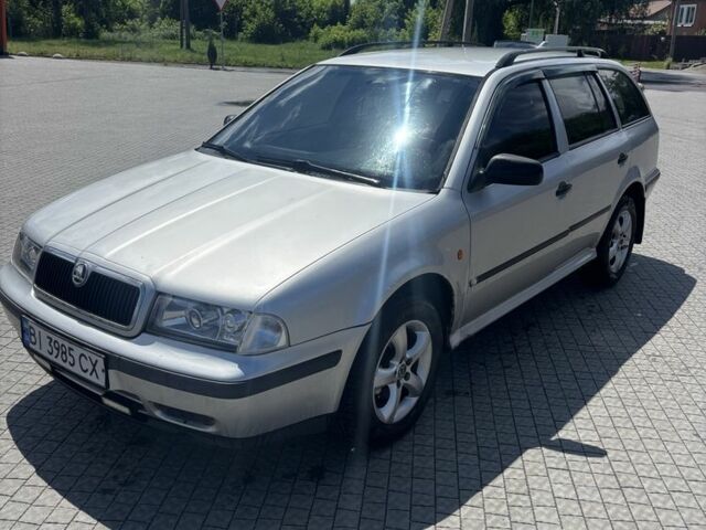 Серый Шкода Октавия, объемом двигателя 1.6 л и пробегом 410 тыс. км за 2300 $, фото 1 на Automoto.ua