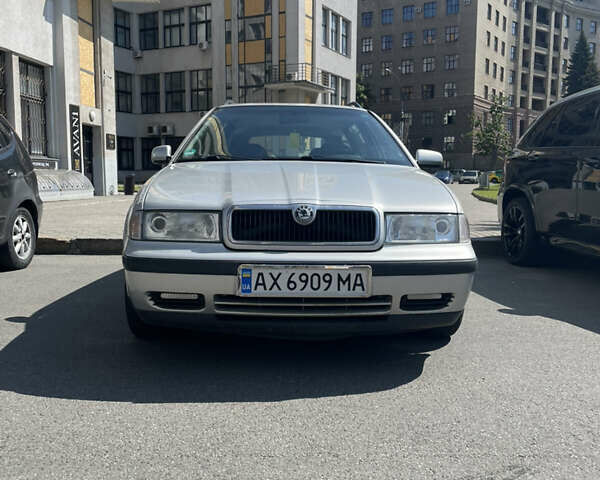 Серый Шкода Октавия, объемом двигателя 1.78 л и пробегом 240 тыс. км за 4850 $, фото 1 на Automoto.ua