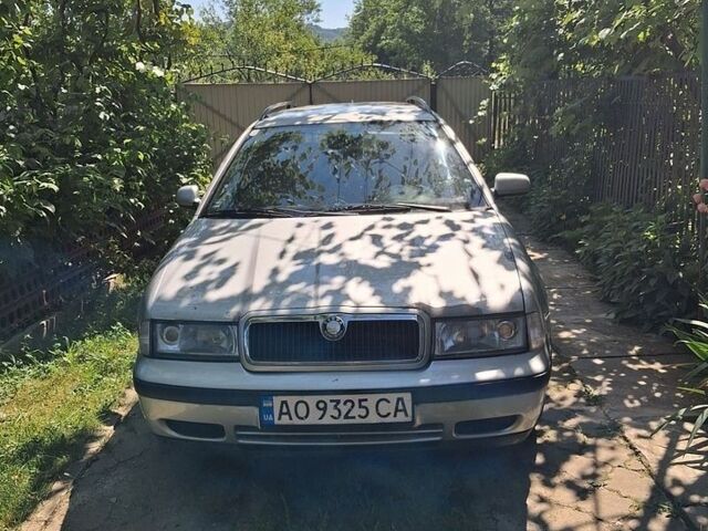 Серый Шкода Октавия, объемом двигателя 1.9 л и пробегом 589 тыс. км за 2500 $, фото 1 на Automoto.ua