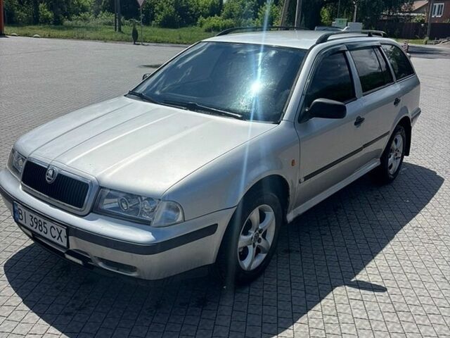 Сірий Шкода Октавія, об'ємом двигуна 1.6 л та пробігом 410 тис. км за 2300 $, фото 1 на Automoto.ua