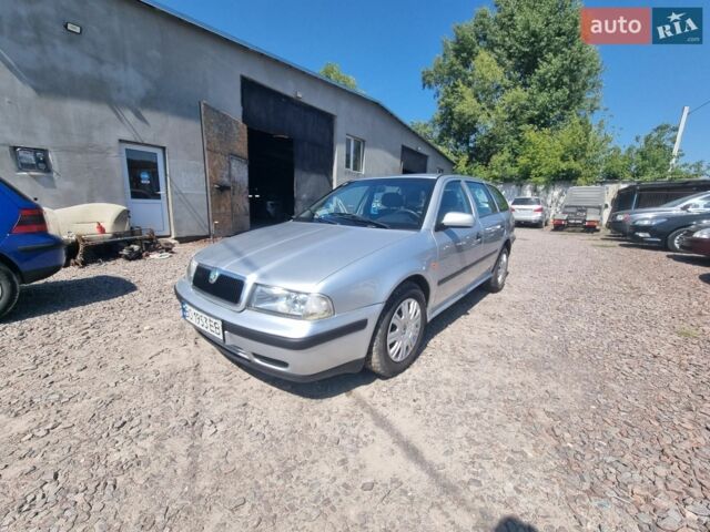 Серый Шкода Октавия, объемом двигателя 1.78 л и пробегом 312 тыс. км за 3350 $, фото 1 на Automoto.ua
