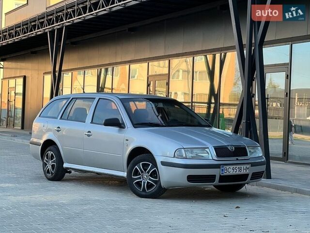 Серый Шкода Октавия, объемом двигателя 1.6 л и пробегом 250 тыс. км за 2299 $, фото 1 на Automoto.ua