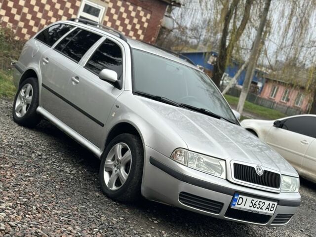 Серый Шкода Октавия, объемом двигателя 1.6 л и пробегом 230 тыс. км за 4300 $, фото 1 на Automoto.ua