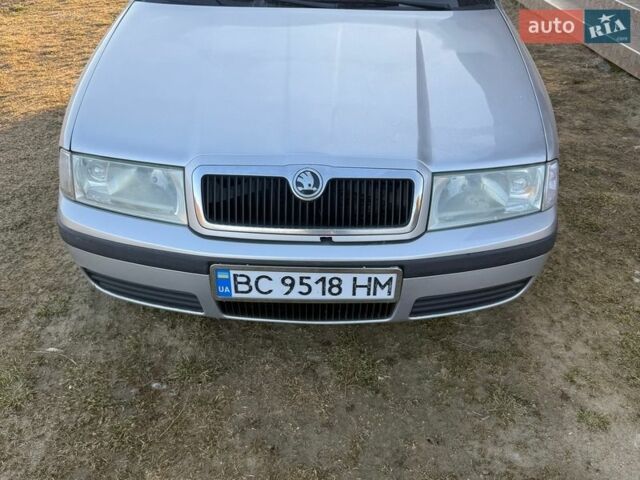 Серый Шкода Октавия, объемом двигателя 1.6 л и пробегом 150 тыс. км за 3500 $, фото 1 на Automoto.ua