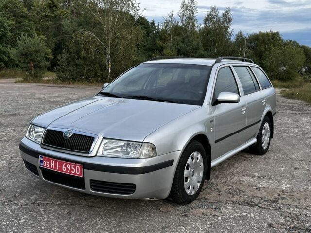 Серый Шкода Октавия, объемом двигателя 1.6 л и пробегом 206 тыс. км за 5350 $, фото 1 на Automoto.ua