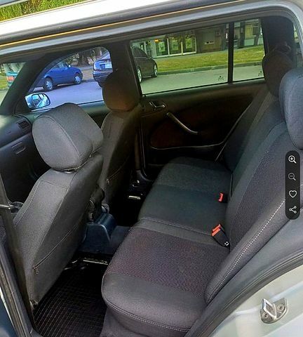 Сірий Шкода Октавія, об'ємом двигуна 1.6 л та пробігом 212 тис. км за 4500 $, фото 1 на Automoto.ua